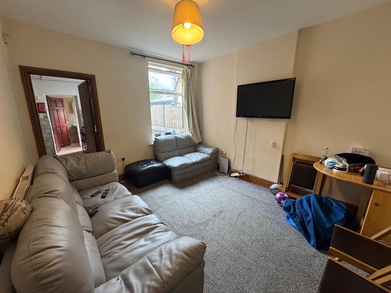 Kimbolton Avenue5, Lenton, Nottingham, NG7 1PS