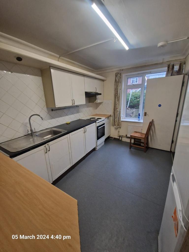 Wycliffe Road, Eaton, Norwich, NR4 7DX