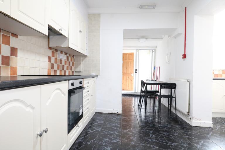 Minny Street, Cathays, Cardiff, CF24 4ER