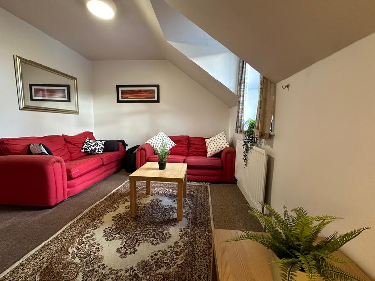 4 bedroom apartment for rent Hadfield Street, Sheffield, S6 3RR UniHomes