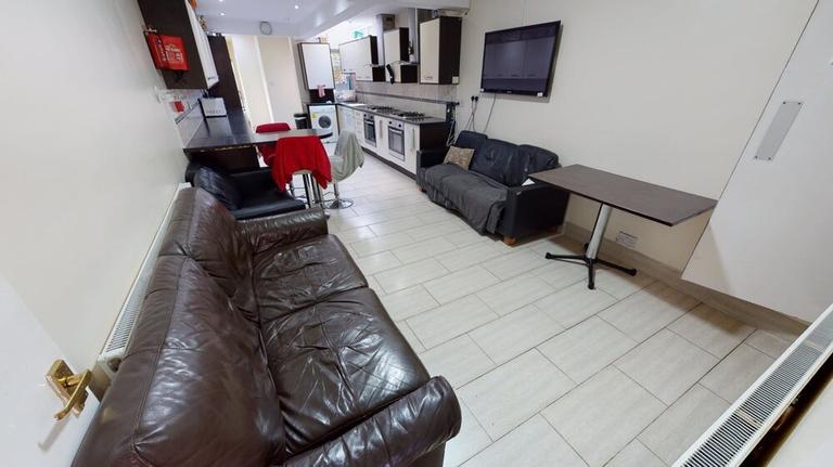 Tiverton Road, Selly Oak, Birmingham, B29 6BU