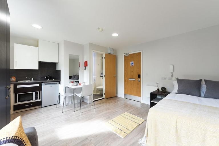 New Cut Road, City Centre, Swansea, SA1 2DN