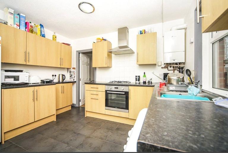 Church Lane, City Centre, Southampton, SO17 1SY