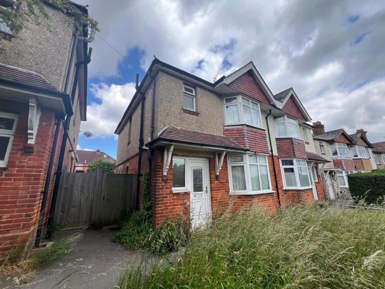 Burgess Road, Highfield, Southampton, SO16 3BL Burgess Road, Highfield, Southampton, SO16 3BL