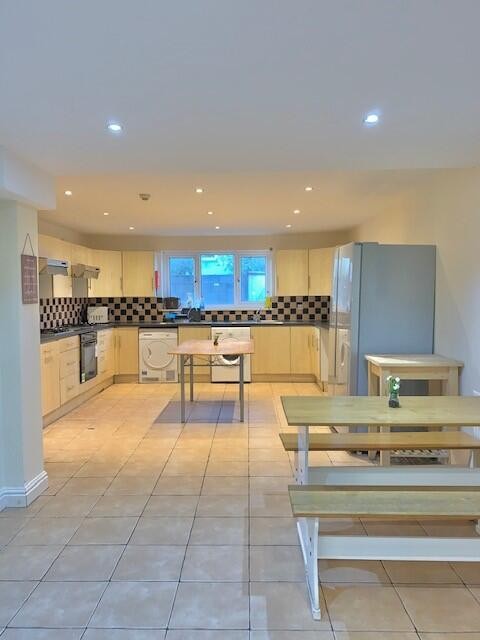 Glynrhondda Street, Cathays, Cardiff, CF24 4AN