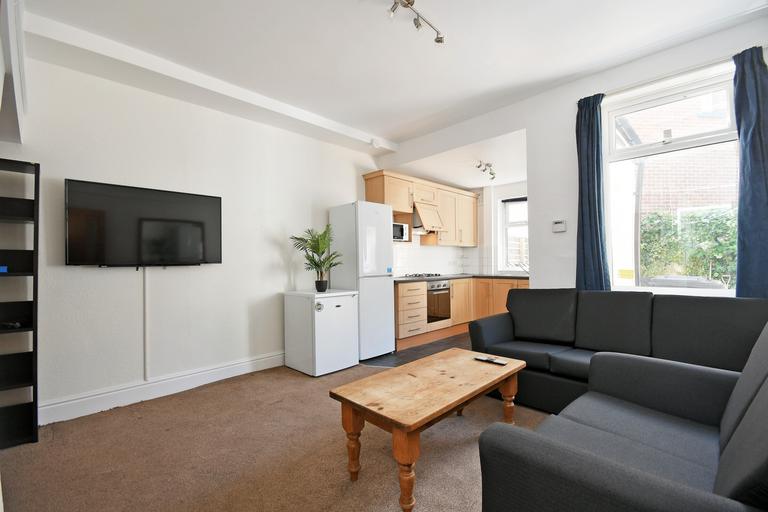 Cobden View Road, Crookes, Sheffield, S10 1HT