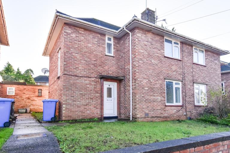 Wakefield Road, North & West Earlham, Norwich, NR5 8JE