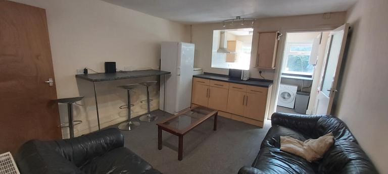 Roebuck Road, Crookesmoor, Sheffield, S6 3GQ
