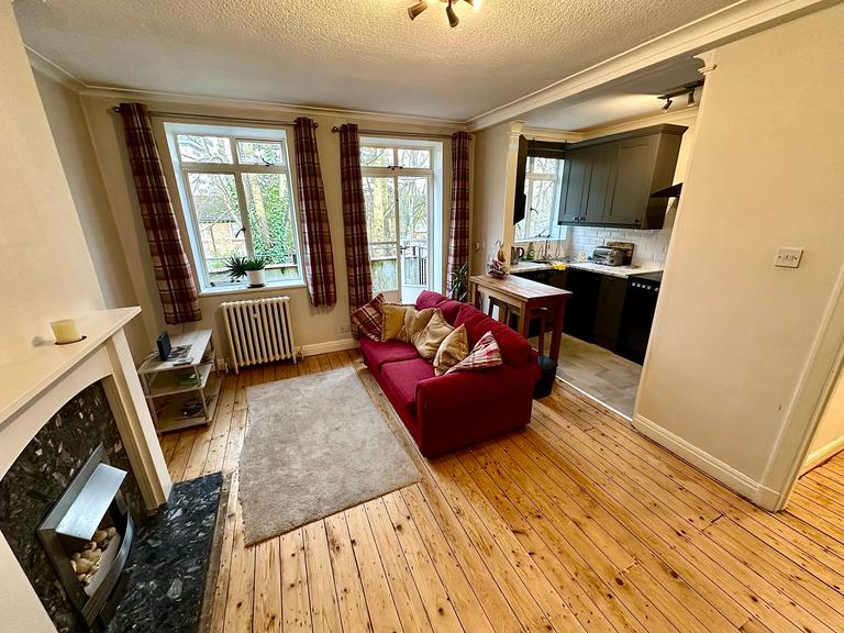 Wilmslow Road, Fallowfield, Manchester, M14 6HY