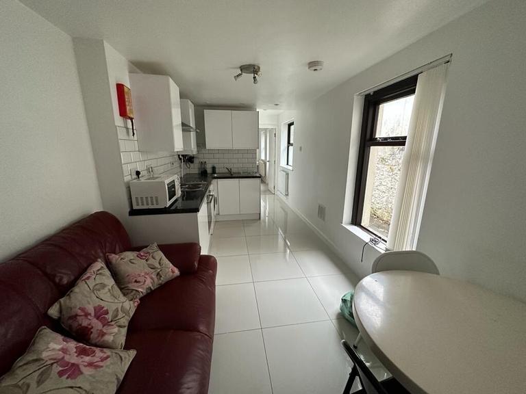 Coburn Street, Cathays, Cardiff, CF24 4BQ