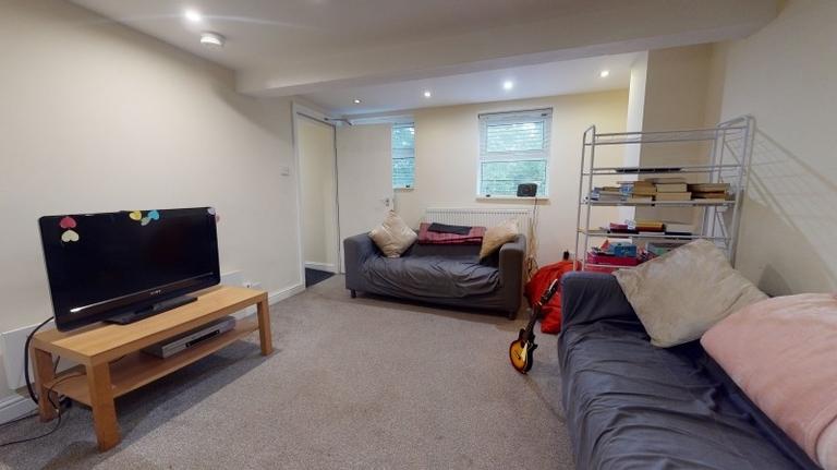 Hartley Avenue, Woodhouse, Leeds, LS6 2LP