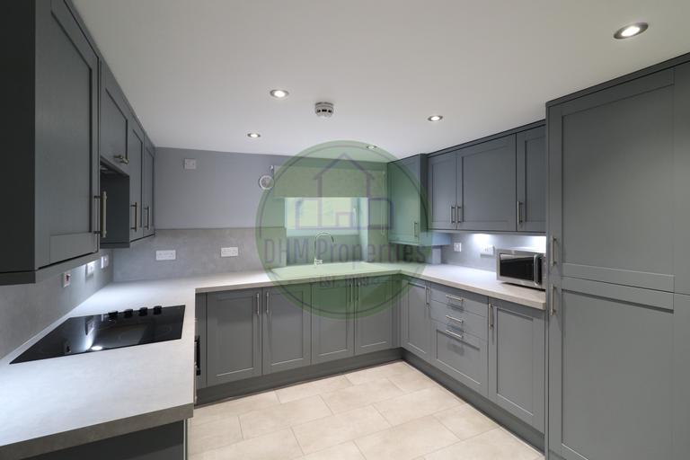 Beamsley Mount, Hyde Park, Leeds, LS6 1LR