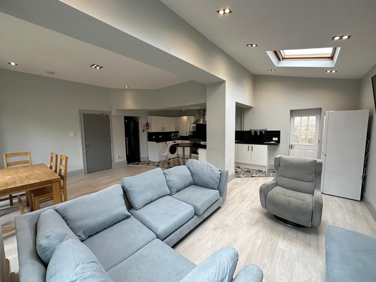 Manor House Road, Jesmond, Newcastle, NE2 2LX