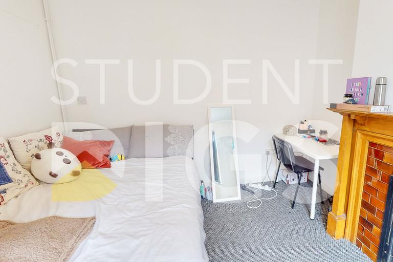 Filbert Street East, City Centre, Leicester, LE2 7JG