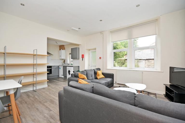 Newbould Lane, Broomhill, Sheffield, S10 2PL