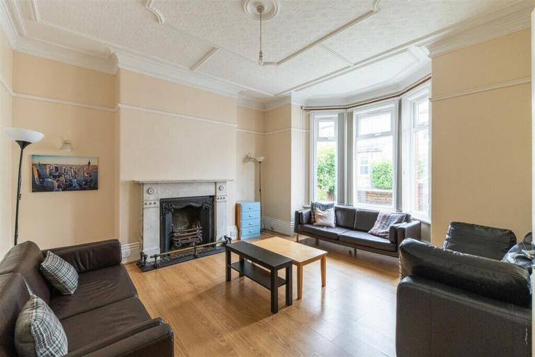 Devonshire Place, Jesmond, Newcastle, NE2 2NB