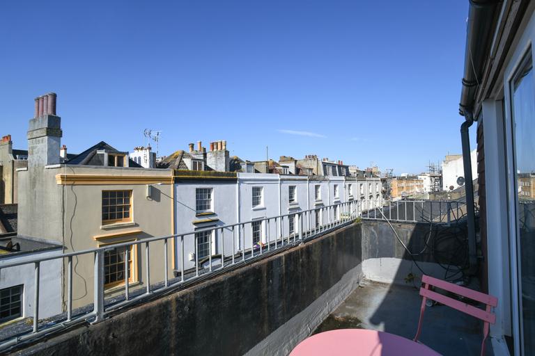 St George's Road, Kemptown, Brighton, BN2 1EF