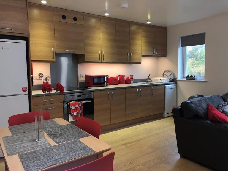 Columbia Lodge, Vermont Close, Bassett, Southampton, SO16 7QL