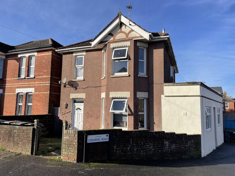 Osborne Road, Winton, Bournemouth, BH9 2JL