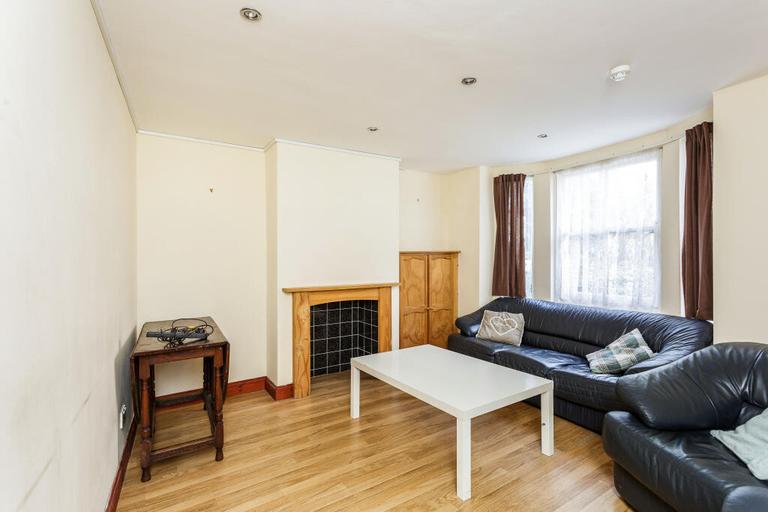 Cottage Grove, Southsea, Portsmouth, PO5 1EN