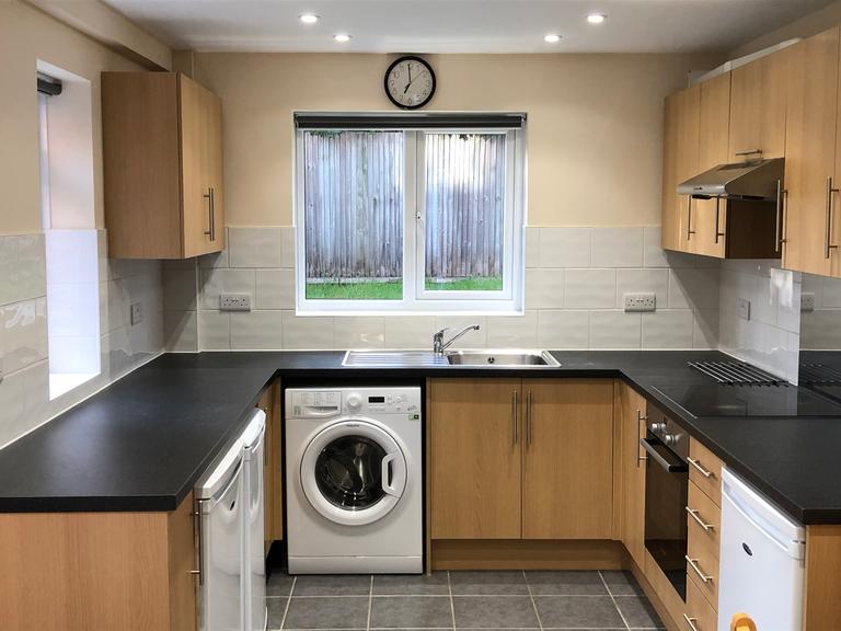 Jesmond Road, Newtown, Exeter, EX1 2DG