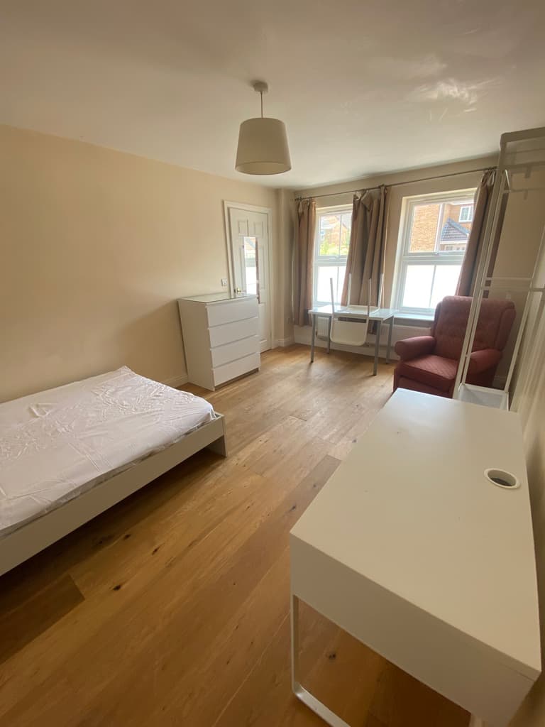 Jellicoe Avenue, Stapleton, Bristol, BS16 1WJ Jellicoe Avenue, Stapleton, Bristol, BS16 1WJ
