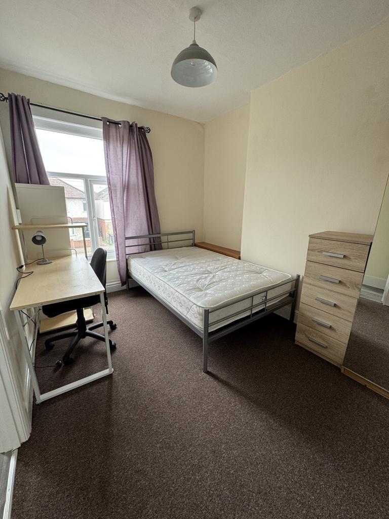 Fletcher Road, Beeston, Nottingham, NG9 2EL