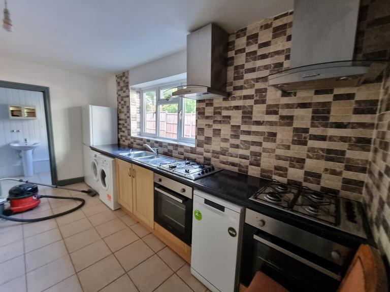 Oak Tree Lane, Selly Oak, Birmingham, B29 6HX