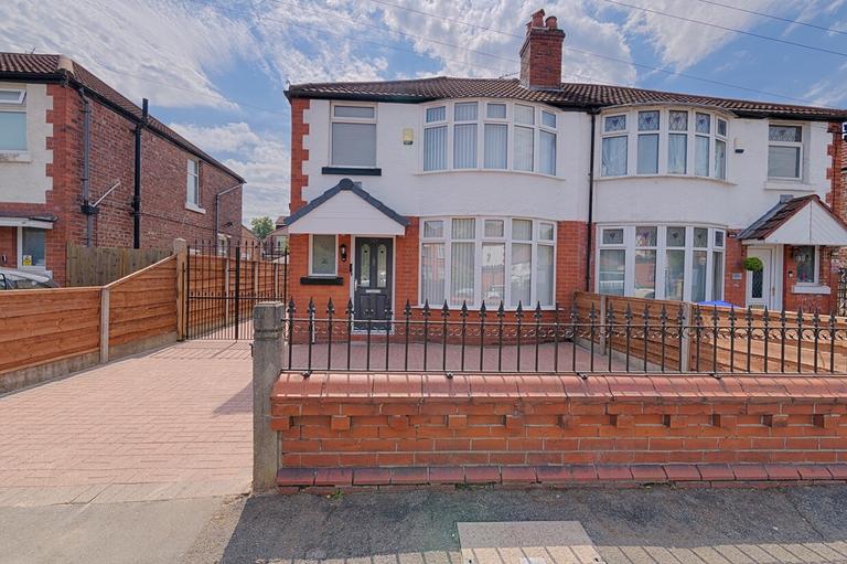 Victoria Road, Fallowfield, Manchester, M14 6DA