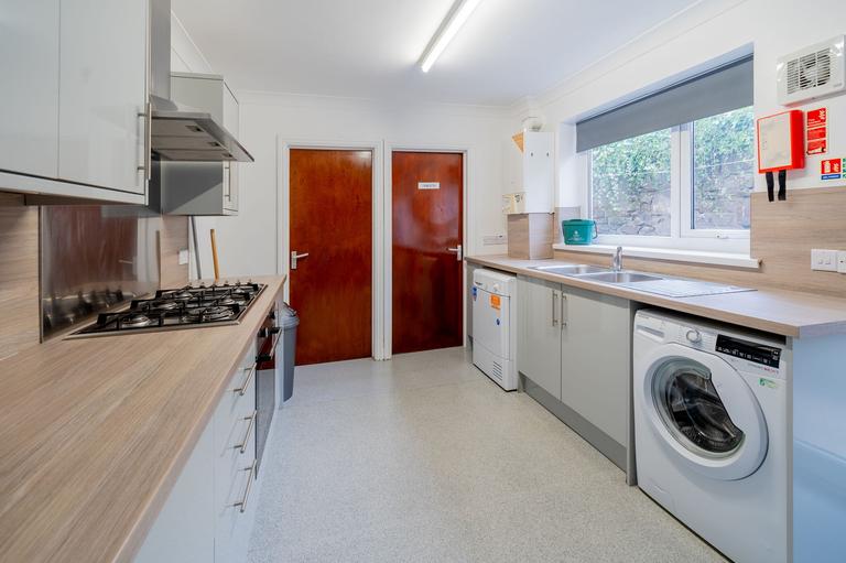 Rhyddings Park Road, Brynmill, Swansea, SA2 0AQ