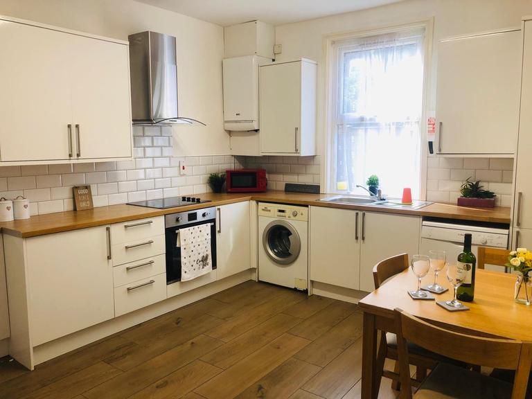 Pomona Street, Ecclesall, Sheffield, S11 8JL