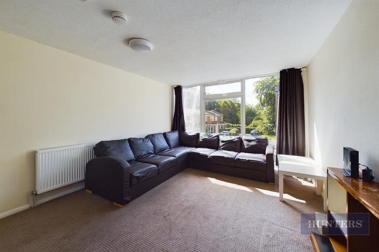 Sparkford Close, Stanmore, Winchester, SO22 4NH