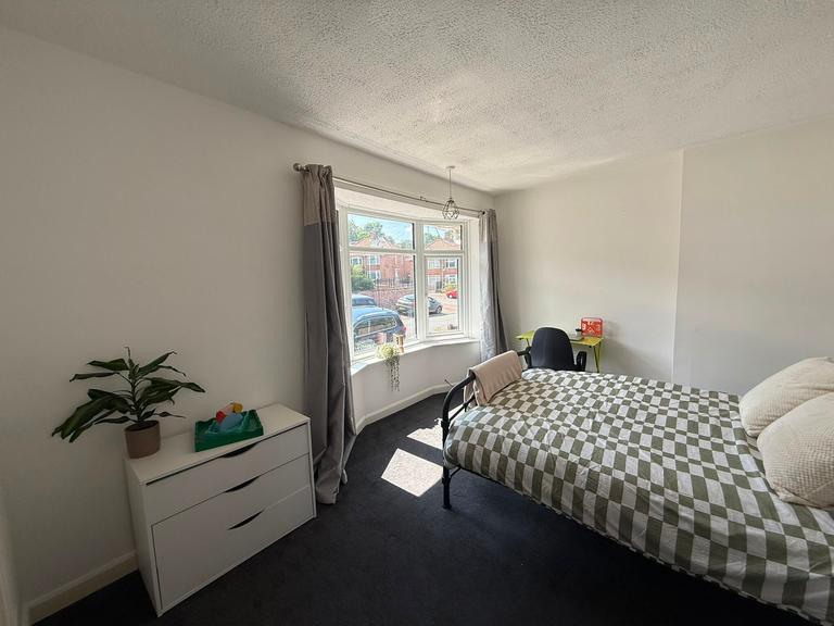 Jex Road, North & West Earlham, Norwich, NR5 8XQ