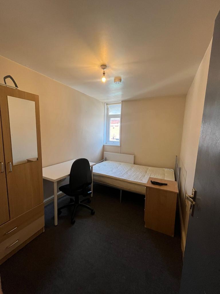 Dawlish Road, Selly Oak, Birmingham, B29 7AR