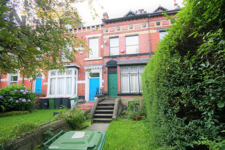 Ash Grove, Hyde Park, Leeds, LS6 1AY