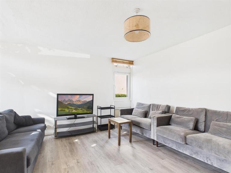 Cedars Road, Clapham, London, SW4 0PN