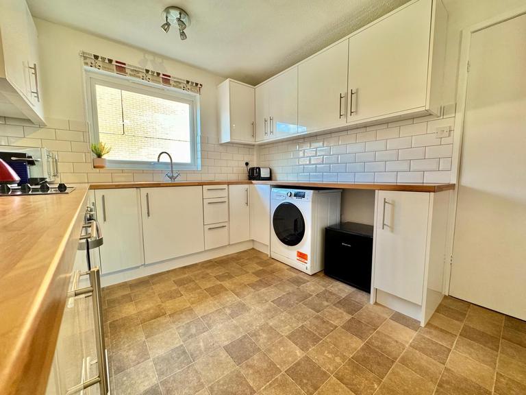 Donchurch Close, Bowthorpe, Norwich, NR5 9BQ
