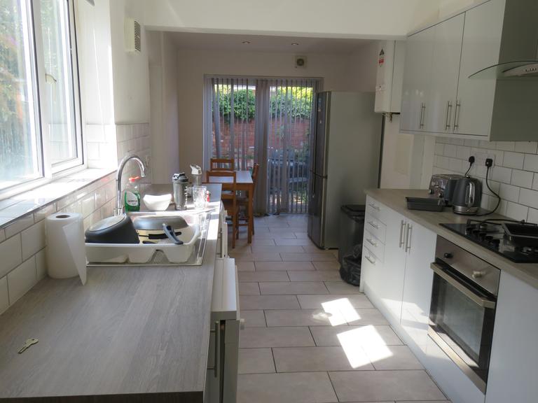 Johnson Road 5, Lenton, Nottingham, NG7 2BX