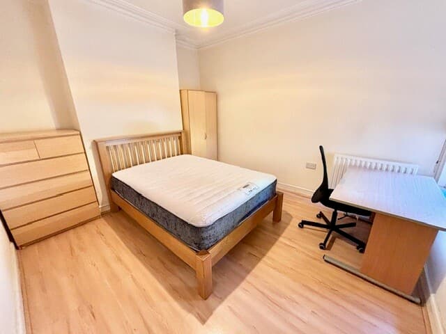 Belmont Road, Highfield, Southampton, SO17 2GF Belmont Road, Highfield, Southampton, SO17 2GF