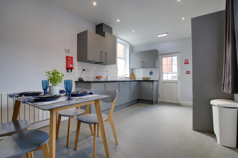 4 bedroom house for rent St Leonards Road, Leicester, LE2 1WT UniHomes