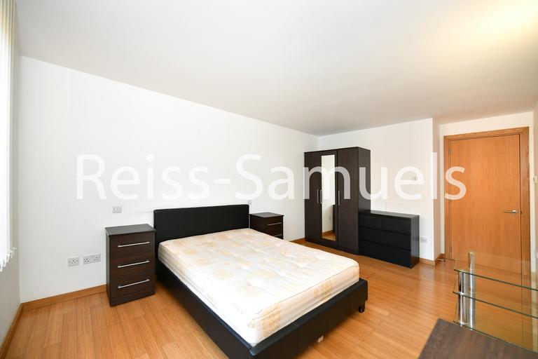 Westferry Road, Canary Wharf, London, E14 3RS