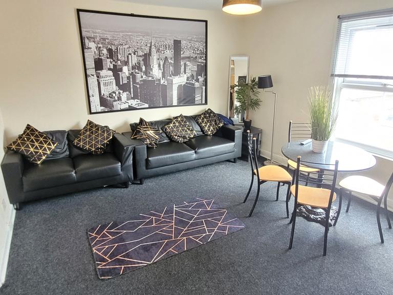 Glossop Road, Broomhill, Sheffield, S10 2HP