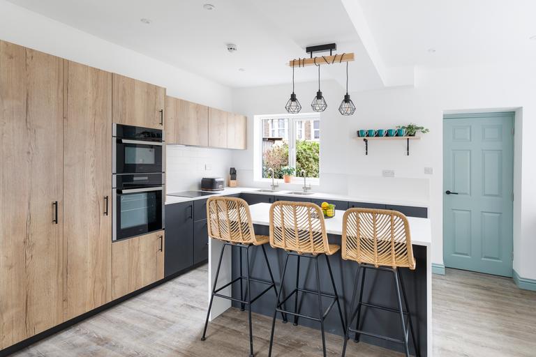 8 bedroom house for rent Downend Road, Bristol, BS16 5UF UniHomes