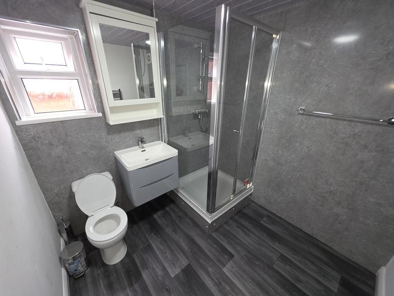 Harrington Drive, Lenton, Nottingham, NG7 1JL