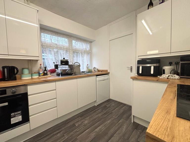 Brookfield Park, Weston, Bath, BA1 4JJ