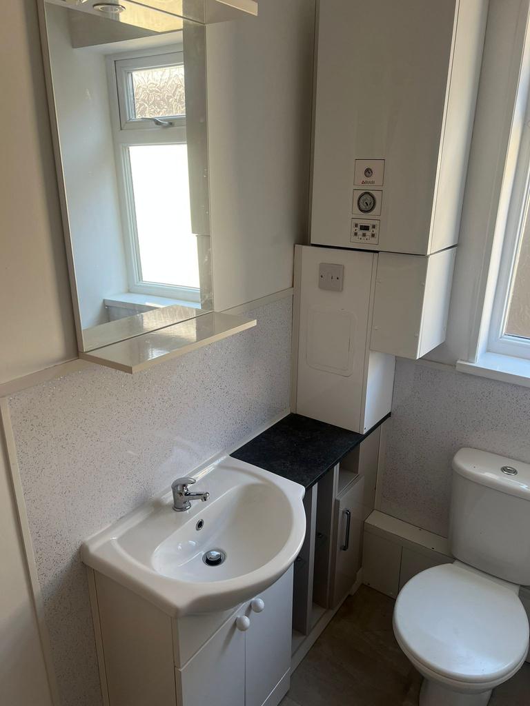 Glanbrydan Avenue, Uplands, Swansea, SA2 0HX