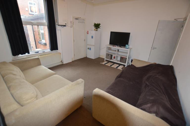 5 bedroom house for rent Cardigan Road, Leeds, LS6 1QL UniHomes