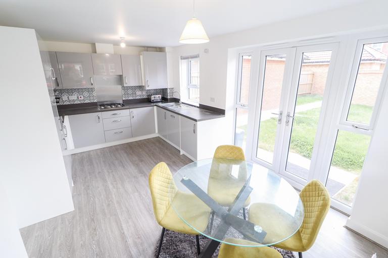 Fieldfare Way, Tile Hill, Coventry, CV4 8DX