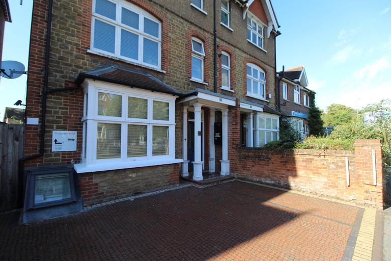 London Road, Guildford, Surrey, GU1 2AA