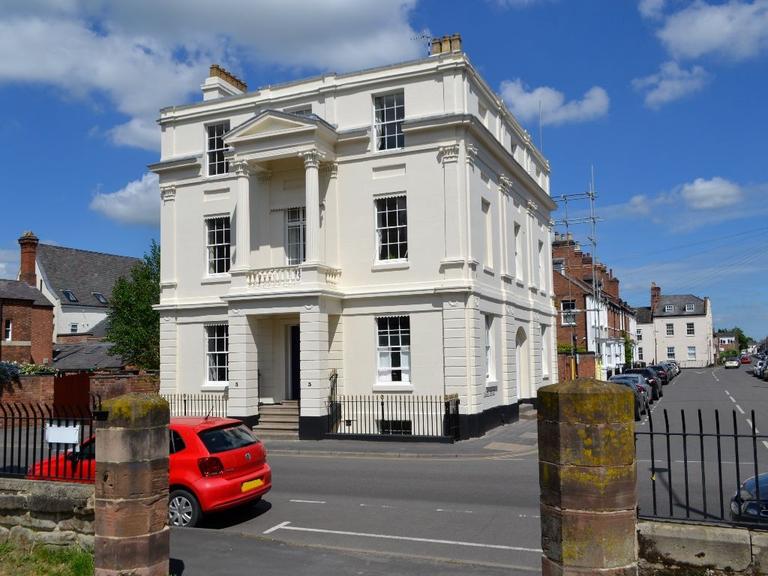 Church Street, Town Centre, Leamington Spa, CV31 1EG